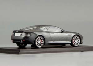 ASTON MARTIN DB9 (METEORITE SILVER INTERIOR: ARGENTO GREY) — фото 5