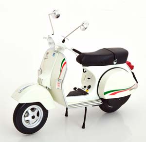 PIAGGIO VESPA PX 150 ANNIVERSARIO UNITA D ITALIA 2011, WHITE
