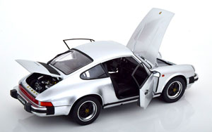 PORSCHE 911 CARRERA 3.2 COUPE SILVER — фото 4