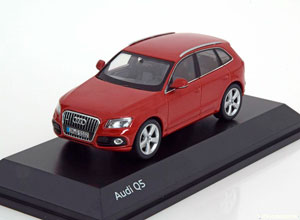 AUDI Q5 2013 REDMETALLIC