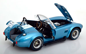 SHELBY COBRA 427 S/C ROADSTER 1962 LIGHTBLUE-METALLIC WHITE — фото 4