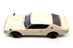 NISSAN SKYLINE 2000 GT-R KPGC110 WHITE — фото 6