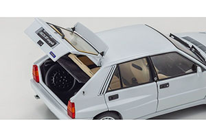 LANCIA DELTA HF INTEGRALE EVOLUZIONE 2 1993-1994 WHITE — фото 5