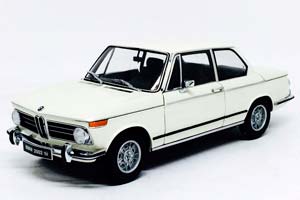 BMW 2002 TII 1971-1975 WHITE