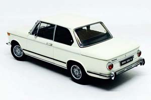 BMW 2002 TII 1971-1975 WHITE — фото 2