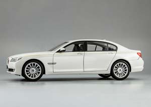 BMW F02 760LI 2010 BEIGE METALLIC — фото 7