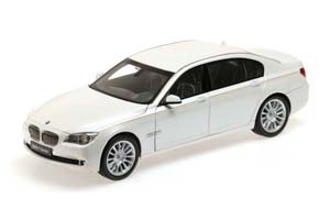 BMW F02 760LI 2010 BEIGE METALLIC — фото 1