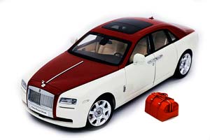 ROLLS-ROYCE GHOST RED/WHITE 