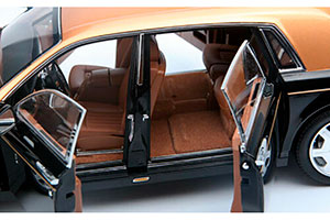ROLLS-ROYCE PHANTOM EWB 2010 BLACK/GOLD — фото 5
