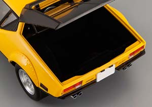 DE TOMASO PANTERA GTS 1973 ЖЕЛТЫЙ — фото 12