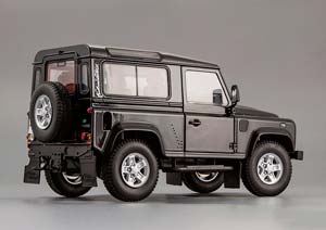 LAND ROVER DEFENDER 90 SANTORINI BLACK — фото 6