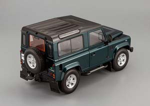 LAND ROVER DEFENDER 90 1984 GREEN METALLIC/BLACK — фото 4