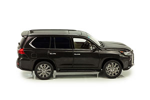 LEXUS LX570 BLACK — фото 18