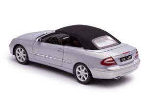 MERCEDES-BENZ CLK-CLASS КАБРИОЛЕТ A209 (W209) 2002 СЕРЕБРИСТЫЙ — фото 5