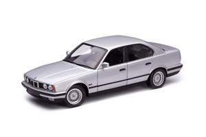 BMW E34 535I 5-SERIES 1988 SILVER METALLIC — фото 17