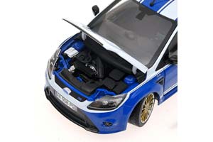FORD FOCUS RS 2010 LE MANS CLASSIC EDITION BLUE 1972 FORD CAPRI RS2600 TRIBUTE — фото 3