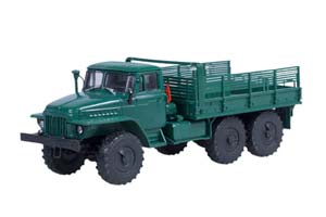 УРАЛЬСКИЙ ГРУЗОВИК 375Д БОРТОВОЙ (ЗЕЛЕНЫЙ)