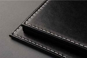 БОКС-ВИТРИНА ДЛЯ МОДЕЛЕЙ 1:18 BLACK LEATHER НАТУРАЛЬНАЯ КОЖА ЧЕРНАЯ (325X165X117 ММ) — фото 2
