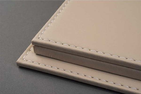 БОКС-ВИТРИНА ДЛЯ МОДЕЛЕЙ 1:12 BEIGE LEATHER НАТУРАЛЬНАЯ КОЖА БЕЖЕВАЯ (510X240X180 ММ) — фото 3