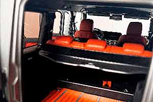 MERCEDES-BENZ G-KLASSE 4X4² W463 СЕРЫЙ — фото 8