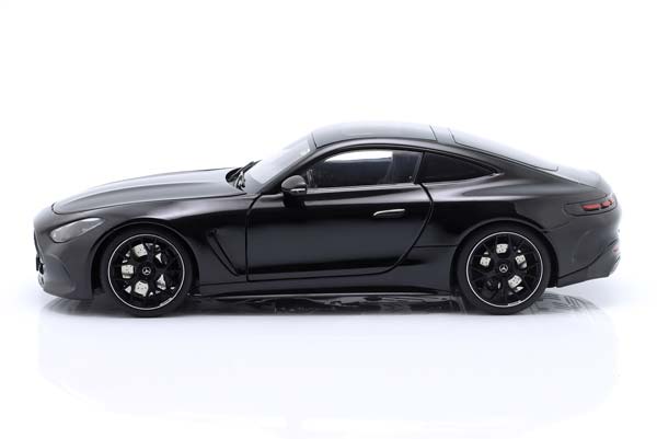MERCEDES-BENZ AMG GT 63 (C192) YEAR 2023 OBSIDIAN BLACK / МЕРСЕДЕС-БЕНЦ АМГ ГТ 63 C192 ОБСИДИАН ЧЕРНЫЙ — фото 4