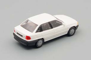 OPEL ASTRA F STUFENHECK, CREAMWHITE (ДЛИНА МОДЕЛИ 3-5 СМ) — фото 2