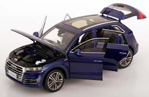 AUDI Q5L S-LINE 2018 DUNKELBALU METALLIC — фото 3