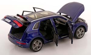 AUDI Q5L S-LINE 2018 DUNKELBALU METALLIC — фото 4