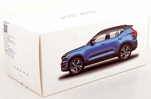 VOLVO XC40 2018 WHITE METALLIC — фото 5