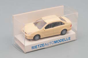 FORD FOCUS STUFENHECK, BEIGE (ДЛИНА МОДЕЛИ 3-5 СМ) — фото 3