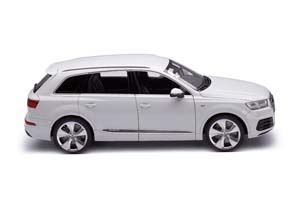 AUDI Q7 2018 WHITE — фото 9