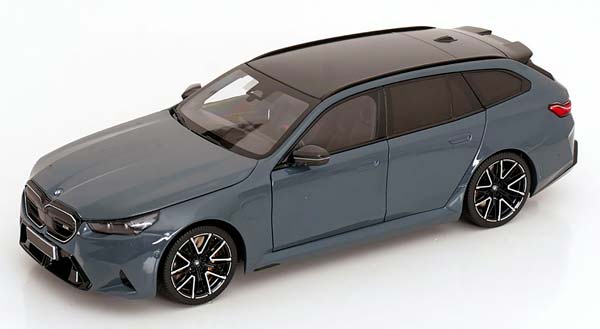 BMW M5 TOURING 2024 GREY METALLIC / БМВ M5 ТУРИНГ СЕРЫЙ МЕТАЛЛИК