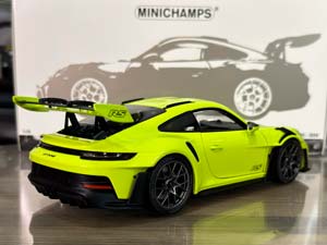 PORSCHE 911 (992) GT3RS 2023 ACID GREEN/BLACK WHEELS / ПОРШЕ 911 992 GT3 RS КИСЛОТНО-ЗЕЛЕНЫЙ/ЧЕРНЫЕ КОЛЕСА — фото 5