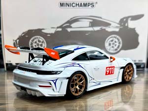 PORSCHE 911 (992) GT3RS 2023 WHITE/ORANGE DECOR / ПОРШЕ 911 992 GT3 RS БЕЛЫЙ/ОРАНЖЕВЫЙ ДЕКОР — фото 5