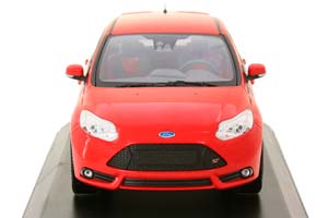 FORD FOCUS ST 2011 RED LIMITED EDITION 504 PCS — фото 9