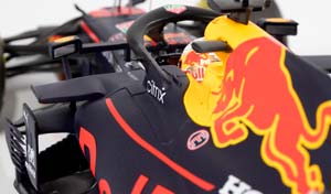 ASTON MARTIN RED BULL RACING RB16 MAX VERSTAPPEN WINNER ABU DHABI GP 2020 — фото 6
