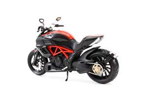 DUCATI DIAVEL CARBON BLACK/RED / ДУКАТИ ДИАВЕЛ КАРБОН — фото 3