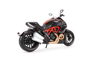 DUCATI DIAVEL CARBON BLACK/RED / ДУКАТИ ДИАВЕЛ КАРБОН — фото 2