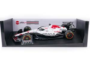 RED BULL ORACLE RACING RB21 MAX VERSTAPPEN WINNER JAPAN GP 2025 #1 — фото 12