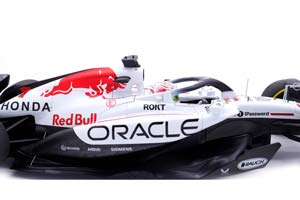 RED BULL ORACLE RACING RB21 MAX VERSTAPPEN WINNER JAPAN GP 2025 #1 — фото 5