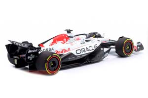 RED BULL ORACLE RACING RB21 MAX VERSTAPPEN WINNER JAPAN GP 2025 #1 — фото 2