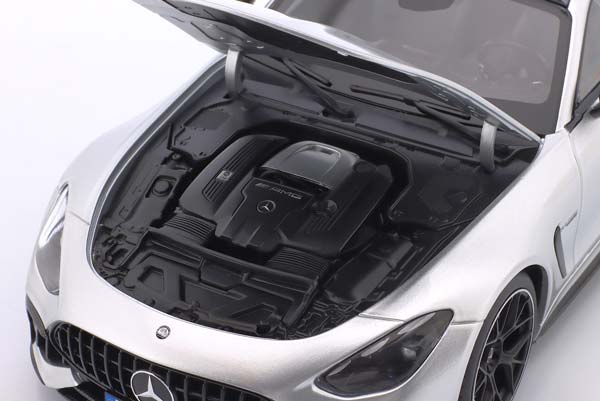 MERCEDES-BENZ AMG GT 63 PRO 4MATIC+ HIGH-TECH SILVER / МЕРСЕДЕС-БЕНЦ АМГ ГТ 63 ПРО 4MATIC ХАЙ-ТЕК СЕРЕБРИСТЫЙ — фото 6