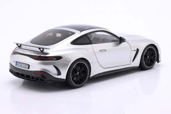 MERCEDES-BENZ AMG GT 63 PRO 4MATIC+ HIGH-TECH SILVER / МЕРСЕДЕС-БЕНЦ АМГ ГТ 63 ПРО 4MATIC ХАЙ-ТЕК СЕРЕБРИСТЫЙ — фото 2