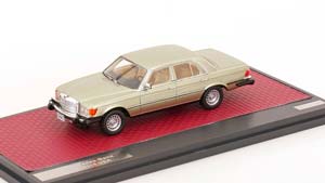 MERCEDES 450 SE W116 J R EWING DALLAS TV SERIES 1978 LIGHT GREEN METALLIC