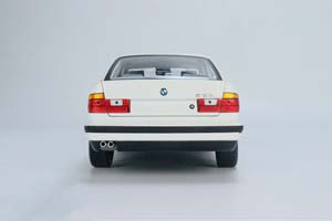 BMW E34 535I 5-SERIES 1988 WHITE / БМВ Е34 5-Я СЕРИЯ БЕЛЫЙ — фото 9