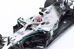 MERCEDES-AMG F1 W10 #44 USA GP FORMULA 1 WORLD CHAMPION 2019 L. HAMILTON / МЕРСЕДЕС-АМГ ФОРМУЛА-1 W10 УСА ГРАН-ПРИ ЧЕМПИОН МИРА ХЭМИЛТОН — фото 7