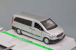 MERCEDES-BENZ VITO W639, SILVER — фото 2
