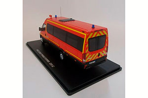 IVECO NEW DAILY 35-210 VAN HI-MATIC MINIBUS POMPIER SDIS 62 2019 — фото 4