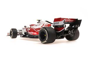 ALFA ROMEO RACING ORLEN C41 ANTONIO GIOVINAZZI FINAL RACE ABU DHABI GP 2021 — фото 3