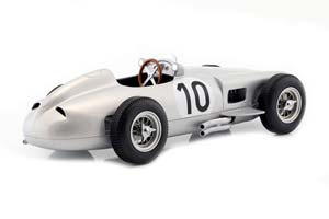 MERCEDES W196 #10 2ND BRITISH GP WORLD CHAMPION J.M. FANGIO 1955 / МЕРСЕДЕС 196 ЧЕМПИОНА МИРА ХУНА МАНУЭЛЯ ФАНХИО — фото 2